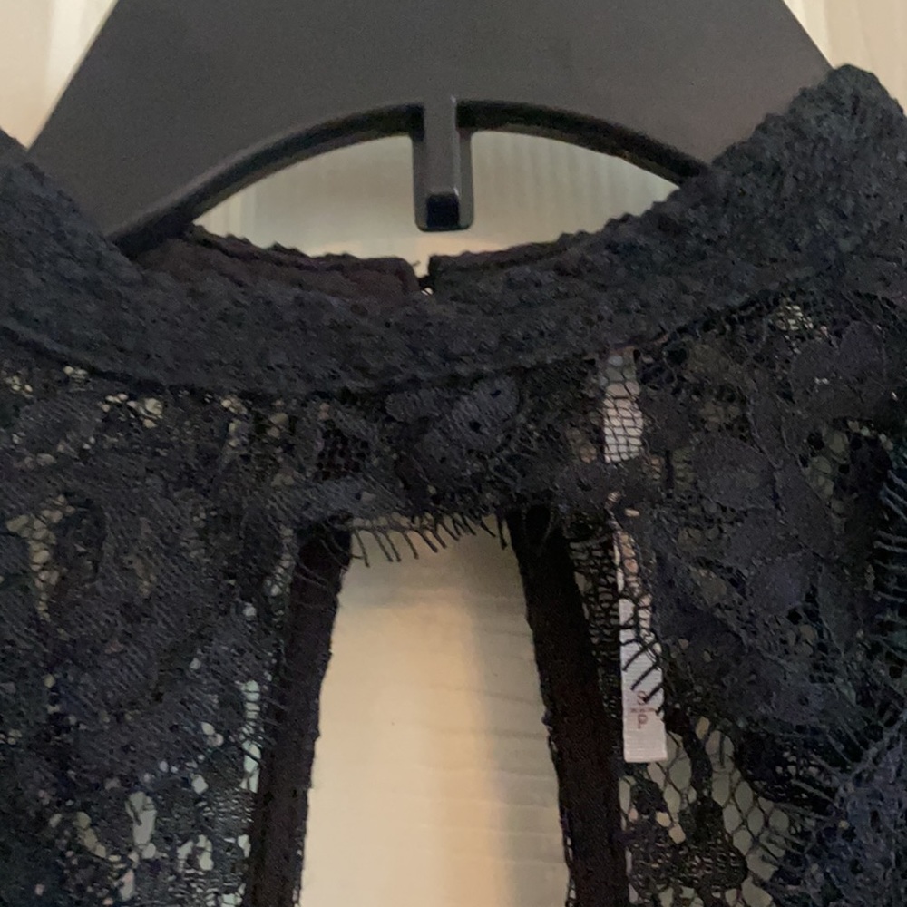 (HALLOWEEN!) Free People Black Lace Tunic - Picture 5 of 12